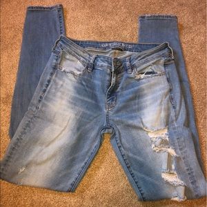 American Eagle Skinnies